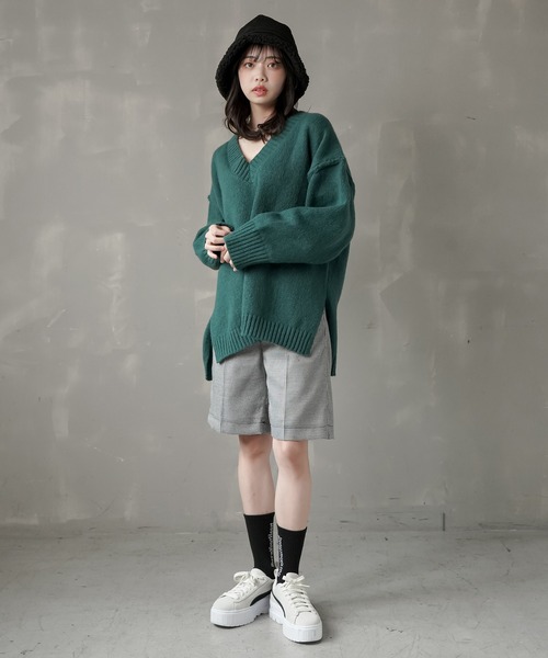 SPINNS（スピンズ）の「【7色展開】アソートピンタックハーフパンツ（スラックス・レディース・チャコール/ブラック/ベージュ系/ブラック系/ブラック系1/ゼブラ/ホワイト・ONESIZE）」の18枚目の写真