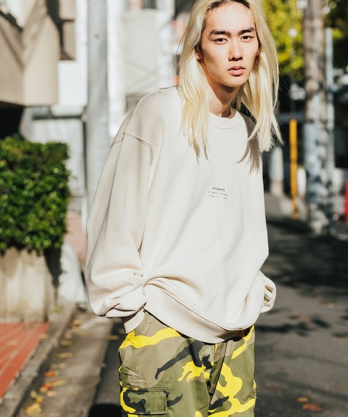 STAMPD（スタンプド）の「STAMPD/スタンプド Stacked Crew クルースウェット トレーナー フロントロゴ ワンポイント（スウェット・メンズ・サンドベージュ/チャコール・M/L/XL）」の15枚目の写真