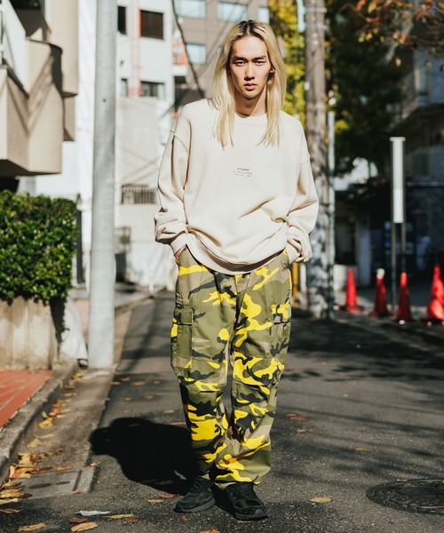 STAMPD（スタンプド）の「STAMPD/スタンプド Stacked Crew クルースウェット トレーナー フロントロゴ ワンポイント（スウェット・メンズ・サンドベージュ/チャコール・M/L/XL）」の20枚目の写真