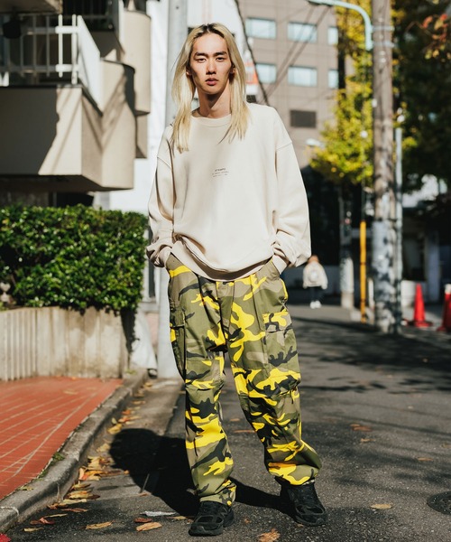 STAMPD（スタンプド）の「STAMPD/スタンプド Stacked Crew クルースウェット トレーナー フロントロゴ ワンポイント（スウェット・メンズ・サンドベージュ/チャコール・M/L/XL）」の21枚目の写真