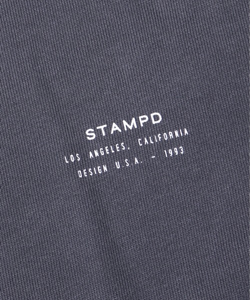 STAMPD（スタンプド）の「STAMPD/スタンプド Stacked Crew クルースウェット トレーナー フロントロゴ ワンポイント（スウェット・メンズ・サンドベージュ/チャコール・M/L/XL）」の7枚目の写真