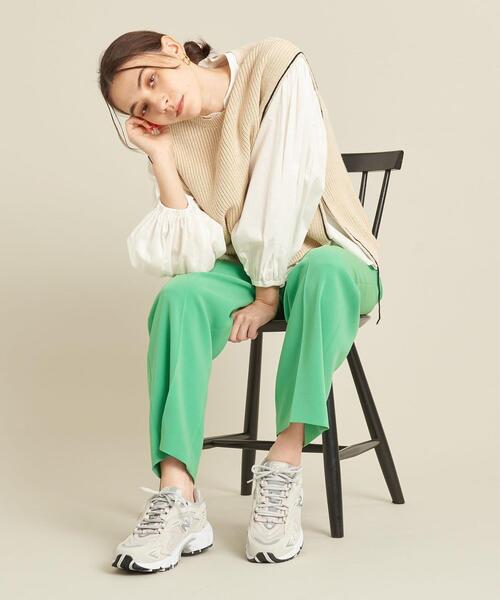 NEW BALANCE(ニューバランス)の「<New Balance(ニューバランス)>ML725/スニーカー ∴(スニーカー・レディース・ベージュ・22.5cm/23cm/23.5cm/24cm/24.5cm/25cm)」の4枚目の写真