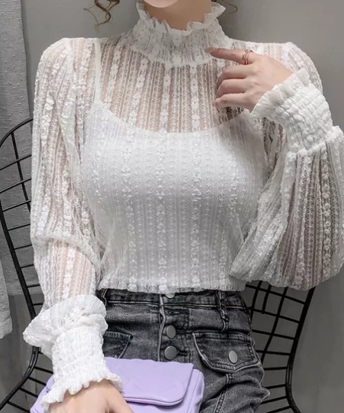 everycoco(エブリーココ)の「フラワーレースシアートップス◇(Tシャツ/カットソー・レディース・ホワイト/ブラック/アイボリー・FREE)」の2枚目の写真