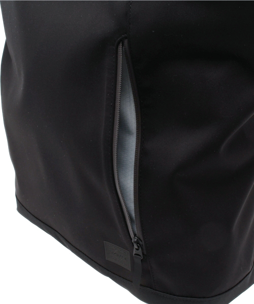 PORTER（ポーター）の「PORTER FUTURE TOTE BAG <B印 YOSHIDA SELECT>（トートバッグ・メンズ・ブラック・ONE SIZE）」の9枚目の写真