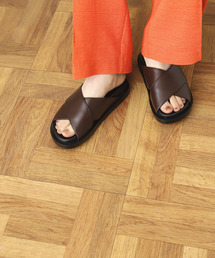 ワイドクロスフットベッドサンダル