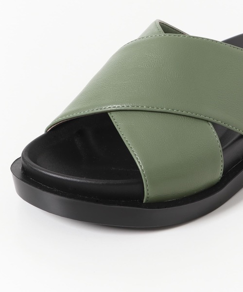 SENSE OF PLACE by URBAN RESEARCH（センスオブプレイスバイアーバンリサーチ）の「ワイドクロスフットベッドサンダル（サンダル・レディース・ブラック/ブラウン/グリーン/アイボリー・SMALL/MEDIUM/LARGE）」の14枚目の写真