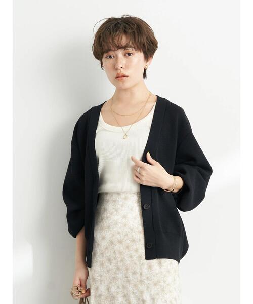 earth music&ecology（アースミュージックアンドエコロジー）の「Vネックコクーンカーディガン*（カーディガン/ボレロ・レディース・ブラック/ライトグリーン/グレイッシュベージュ・FREE）」の8枚目の写真