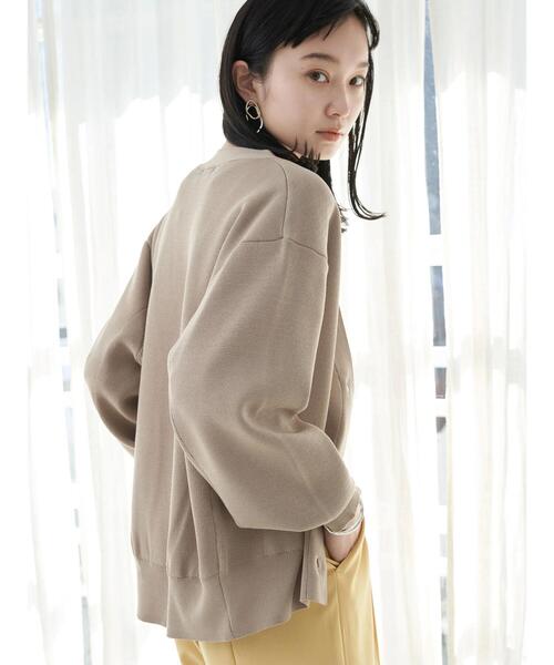 earth music&ecology（アースミュージックアンドエコロジー）の「Vネックコクーンカーディガン*（カーディガン/ボレロ・レディース・ブラック/ライトグリーン/グレイッシュベージュ・FREE）」の17枚目の写真