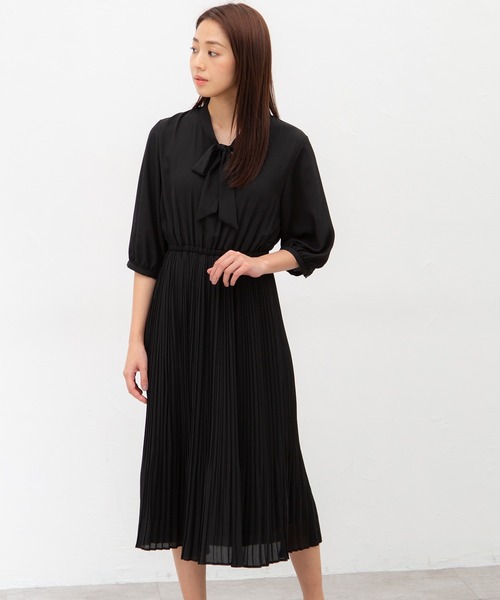 Honeys（ハニーズ）の「ボウタイワンピース（ワンピース）」 - WEAR