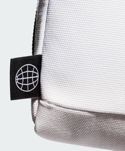 adidas（アディダス）の「フック付き アクセサリーポーチ【adidas Golf/アディダスゴルフ】（ポーチ・メンズ・ホワイト×ブラック/ブラック×ホワイト/レッド/グリーン・FREE）」の7枚目の写真