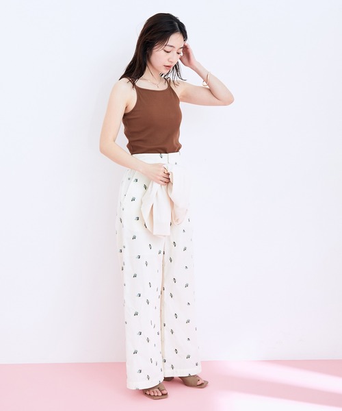 VIS(ビス)の「アメスリカップ付きインナーキャミソール(キャミソール・レディース・キナリ/ブラック/ブラウン・FREE)」の6枚目の写真