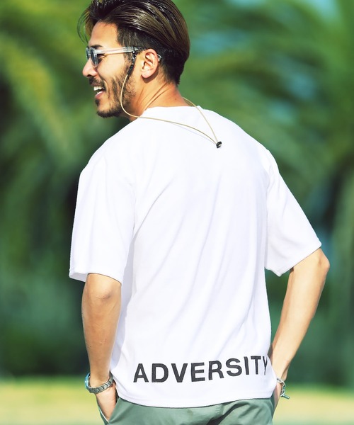 jiggys shop（ジギーズショップ）の「UVカット 接触冷感 サマーパイル 半袖Tシャツ（Tシャツ/カットソー・メンズ・ブラック/グレー系その他/グレー系その他2/ホワイト/ホワイト系その他/ホワイト系その他2/ホワイト系その他3/ホワイト系その他4/ブルー系その他/ブルー系その他2/ブルー系その他3/ホワイト系その他5/ホワイト系その他6/ブルー系その他4/チャコール/ブルー系その他5/ホワイト系その他7/グレー系その他3/ネイビー/ブラック系その他/ピンク系その他・SMALL/MEDIUM/LARGE/X-LARGE）」の5枚目の写真