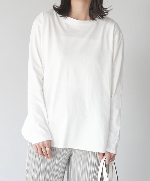 IAMUSE(アイアミューズ)の「【IAMUSE】スリットロングテールトップス S0081(Tシャツ/カットソー・レディース・ホワイト/ブラック・FREE)」の14枚目の写真