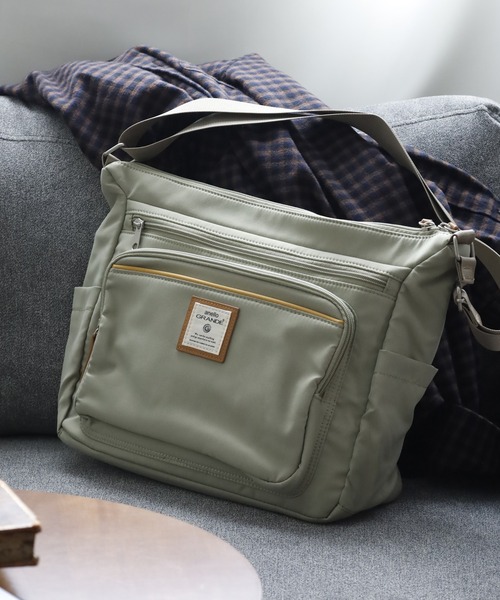 anello(アネロ)の「anello GRANDE 10ポケット ショルダーBAG(ショルダーバッグ・メンズ・ブラック/ターコイズブルー/グレイッシュベージュ/オレンジ/ネイビー/オリーブ/ライトピンク/マスタード/グレー/ミント・FREE)」の5枚目の写真