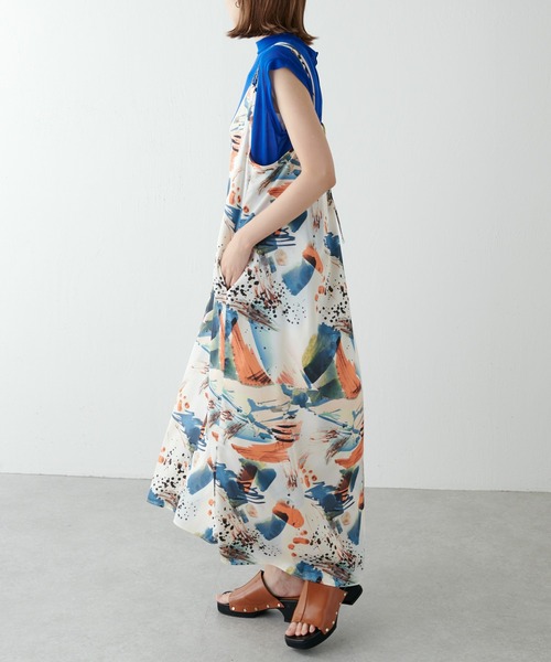 Lui's(ルイス)の「アートプリントキャミワンピース(ワンピース・レディース・オレンジ/ブルー・FREE)」の16枚目の写真