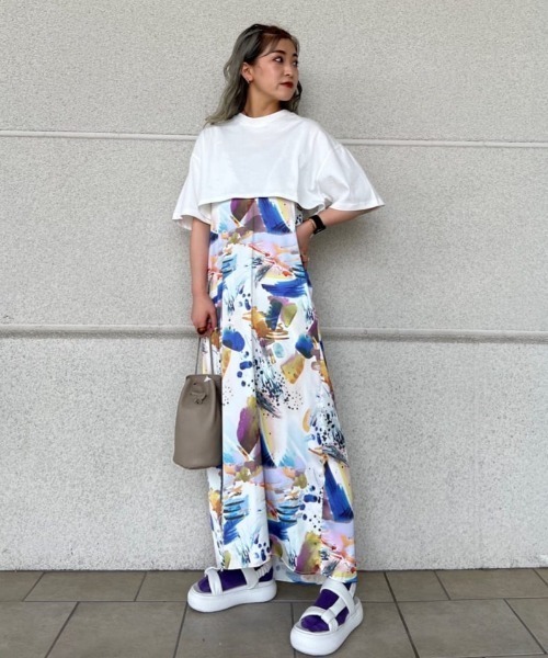 Lui's(ルイス)の「アートプリントキャミワンピース(ワンピース・レディース・オレンジ/ブルー・FREE)」の21枚目の写真