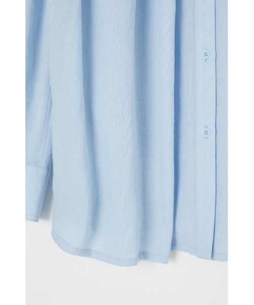 MOUSSY（マウジー）の「TENT OVER シャツ（シャツ/ブラウス・レディース・ライトブルー/ブラック/キナリ・FREE）」の11枚目の写真