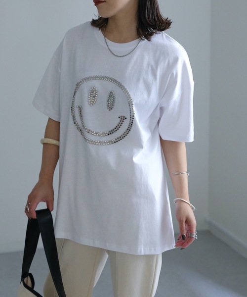 ap retro(アプレトロ)の「ニコちゃんスタッズTEE(Tシャツ/カットソー・レディース・グリーン/アイボリー/ブラック・FREE)」の21枚目の写真