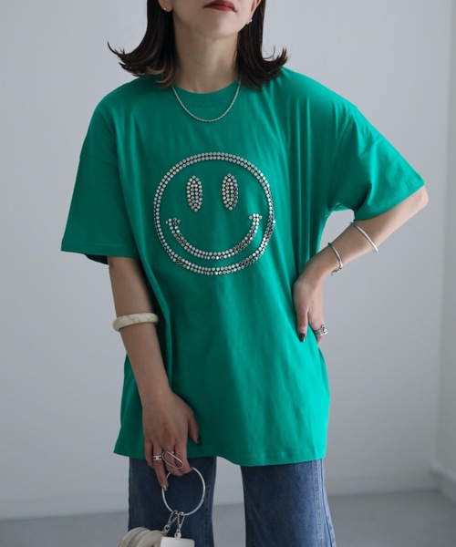 ap retro(アプレトロ)の「ニコちゃんスタッズTEE(Tシャツ/カットソー・レディース・グリーン/アイボリー/ブラック・FREE)」の4枚目の写真