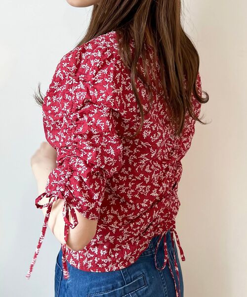 MAJESTIC LEGON（マジェスティックレゴン）の「アンニュイドロストブラウス（シャツ/ブラウス・レディース・アイボリー/ブラック系その他/レッド系その他2・MEDIUM）」の12枚目の写真