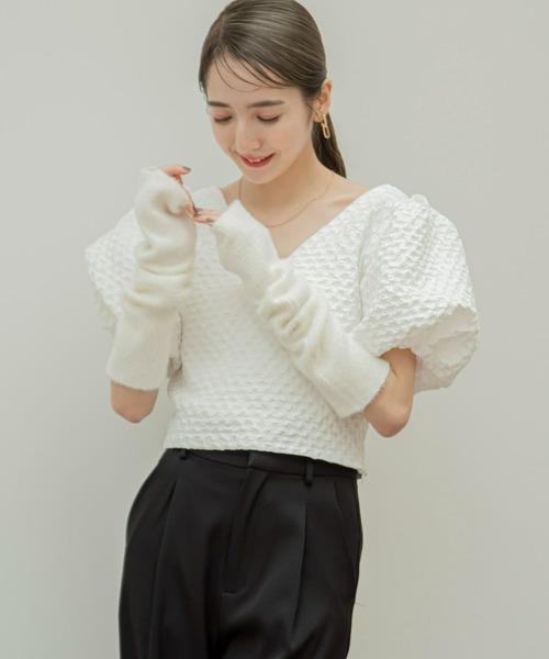 VIOLETTA(ヴィオレッタ)の「ふくれジャガードバックシャントップス(シャツ/ブラウス・レディース・ホワイト/ブラック・FREE)」の9枚目の写真