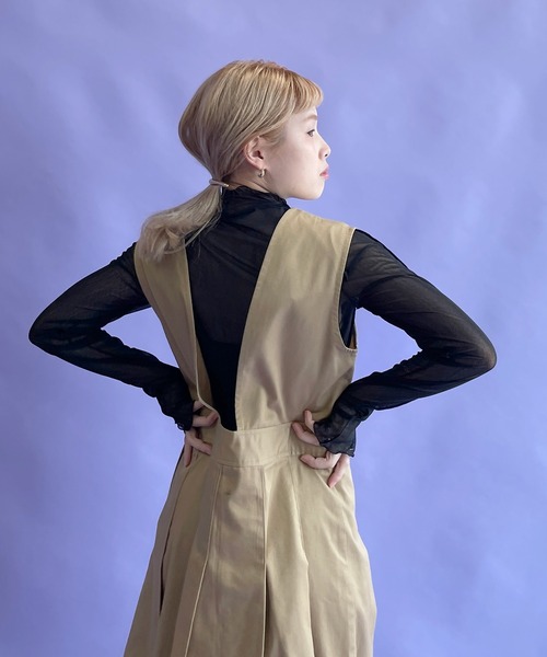 w closet(ダブルクローゼット)の「シアーメローハイネックプルオーバー(その他トップス・レディース・パープル/オフホワイト/イエロー系その他/ブラック・FREE)」の18枚目の写真