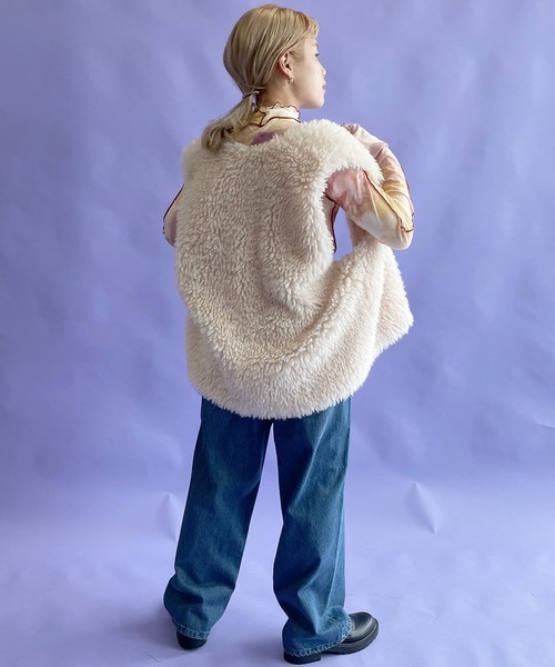 w closet(ダブルクローゼット)の「シアーメローハイネックプルオーバー(その他トップス・レディース・パープル/オフホワイト/イエロー系その他/ブラック・FREE)」の9枚目の写真