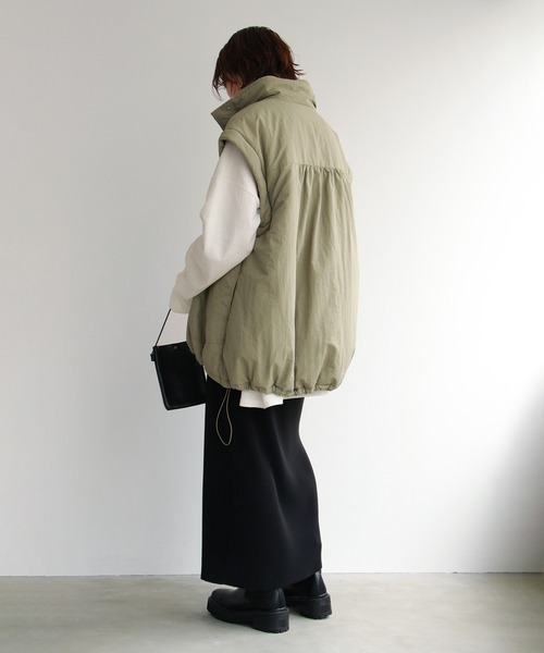 notch.（ノッチ）の「袖とりはずし2WAYバルーンスタンドブルゾン（ダウンジャケット/コート・レディース・ブラック/オフホワイト/オリーブ・M）」の7枚目の写真