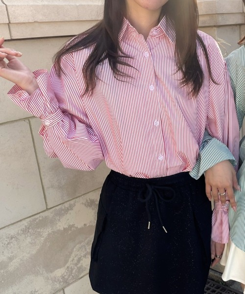 LAC-VERT（ラック・ヴェール）の「【累計販売枚数1万枚突破】フレアスリーブストライプシャツ（シャツ/ブラウス・レディース・ブラック/ブルー/ピンク/レッド/グリーン・FREE）」の17枚目の写真