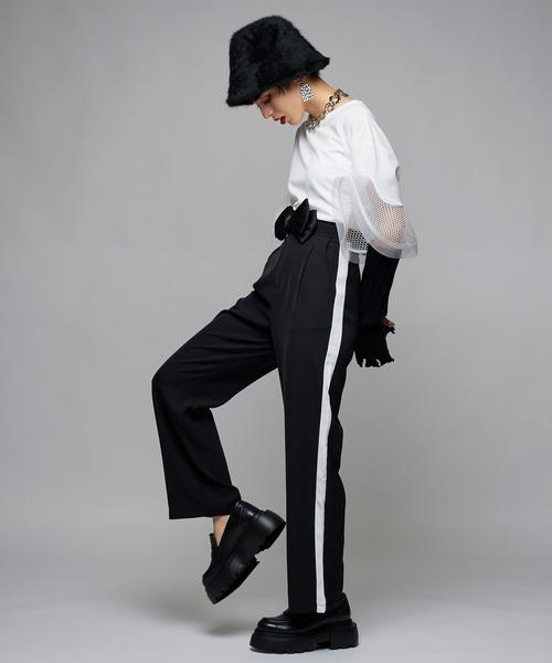 Narcissus(ナルシス)の「【Narcissus】ラインパンツ(その他パンツ・レディース・ブラック/ブルー・FREE)」の4枚目の写真