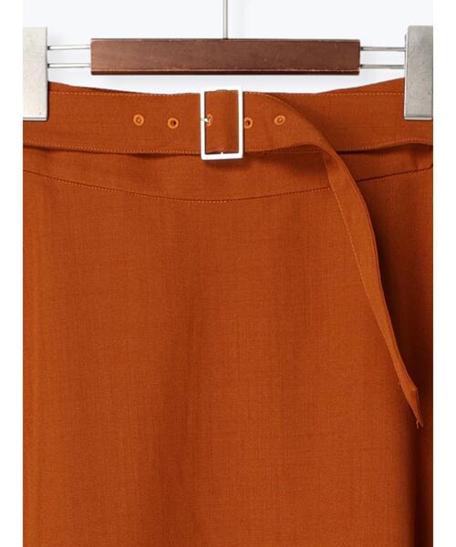 Te chichi TERRASSE(テチチテラス)の「共布ベルト付フレアスカート(スカート・レディース・ベージュ/オレンジ/ネイビー・フリ-)」の21枚目の写真