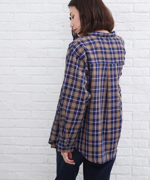 SHOO・LA・RUE(シューラルー)の「◆デイリー使いのマストアイテム チェックシャツ(シャツ/ブラウス・レディース・ベージュ系1/イエロー系9/ワイン系3/ネイビー系1・02/03/04)」の10枚目の写真