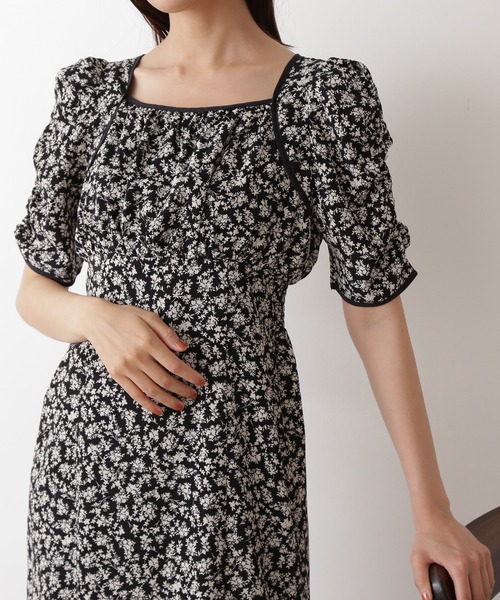 N.（N. Natural Beauty Basic）（エヌエヌナチュラルビューティーベーシック）の「フラワープリントパワショルストレートワンピース（ワンピース・レディース・ホワイト系その他/ブラック系その他/グリーン系その他・MEDIUM）」の9枚目の写真