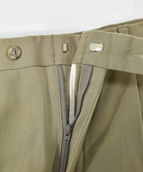 TOMMY HILFIGER（トミーヒルフィガー）の「【ヴィンテージ古着】80s~90s TOMMY HILFIGER/トミーヒルフィガー 2タック スラックス（スラックス・メンズ・ベージュ・32）」の5枚目の写真
