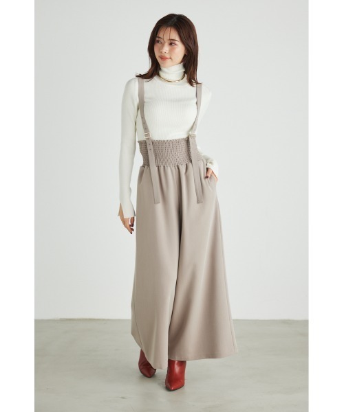 rienda(リエンダ)の「ハイウエストシャーリングサスペンダーパンツ(その他パンツ・レディース・ベージュ/ライム/グレー・SMALL/MEDIUM)」の13枚目の写真