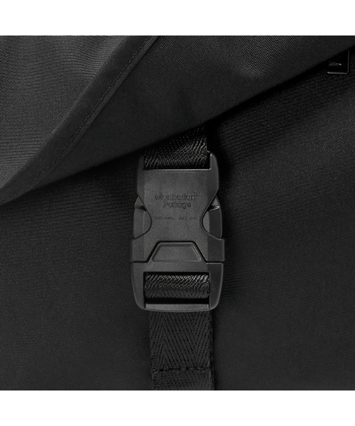 Manhattan Portage(マンハッタンポーテージ)の「STANDARD MESSENGER BAG(XXS) CORDURA 305P(メッセンジャーバッグ・メンズ・ブラック/ベージュ・X-SMALL)」の12枚目の写真