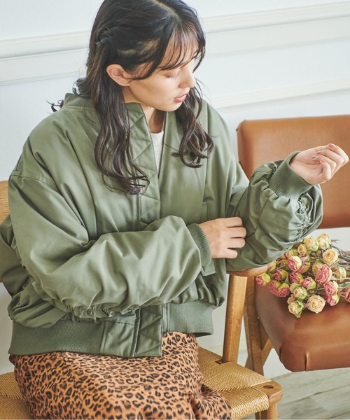 FREE'S MART（フリーズマート）の「◇MA-1ブルゾン（MA-1・レディース・ブラック/ベージュ/カーキ・MEDIUM/SMALL）」の19枚目の写真