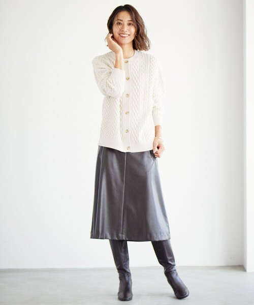 J.PRESS Ladies(J.プレス レディス)の「【洗える】EIGER CORD カーディガン(カーディガン/ボレロ・レディース・ホワイト系/ブラウン系・SMALL)」の4枚目の写真
