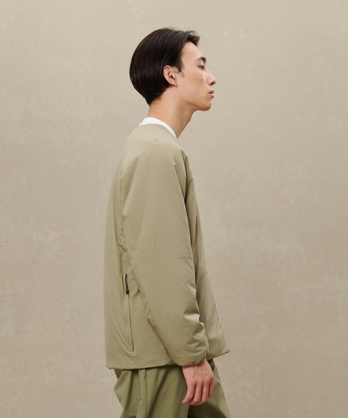 NEW BALANCE(ニューバランス)の「MET24 Packable Padded Jacket(ナイロンジャケット・メンズ・カーキ/ブラック・SMALL/MEDIUM/LARGE/X-LARGE)」の10枚目の写真