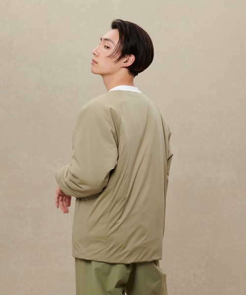 NEW BALANCE(ニューバランス)の「MET24 Packable Padded Jacket(ナイロンジャケット・メンズ・カーキ/ブラック・SMALL/MEDIUM/LARGE/X-LARGE)」の3枚目の写真