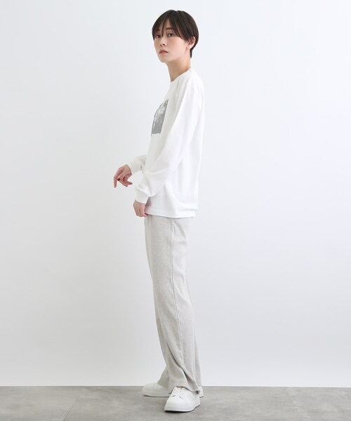 INDIVI(インディヴィ)の「【LIFE】メッセージプリント ロングTシャツ(Tシャツ/カットソー・レディース・ライトベージュ/ホワイト・13/38)」の18枚目の写真