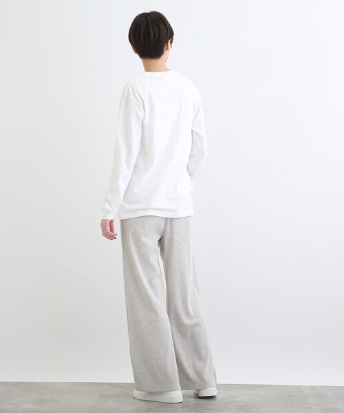 INDIVI(インディヴィ)の「【LIFE】メッセージプリント ロングTシャツ(Tシャツ/カットソー・レディース・ライトベージュ/ホワイト・13/38)」の19枚目の写真
