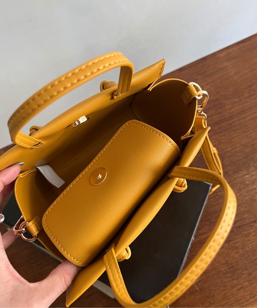 Chez toi（シェトワ）の「マイクロショルダーBAG（ショルダーバッグ・レディース・ブラック/ライトグレー/モカ/マスタード・FREE）」の5枚目の写真