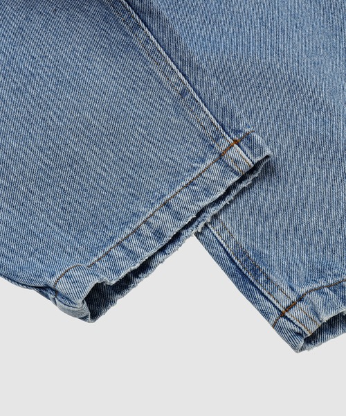 HED MAYNER（ヘドメイナー）の「PLEATED DENIM（デニムパンツ・メンズ・ライトブルー・S/M）」の5枚目の写真