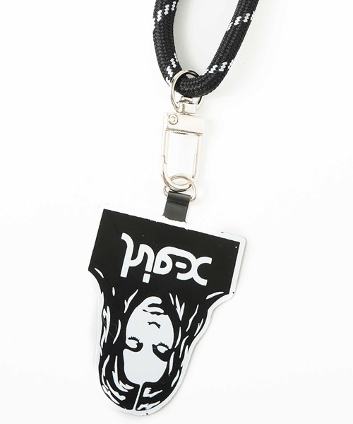 X-girl（エックスガール）の「FACE PHONE STRAP（スマホグッズ・レディース・ブラック・ONE SIZE）」の6枚目の写真