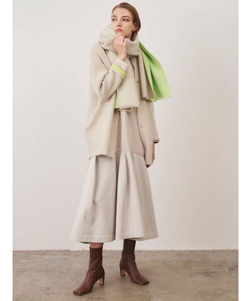 ELENDEEK（エレンディーク）の「リバーシブルストール（ストール/ショール・レディース・ベージュ/アイボリー/ブラック・FREE）」の6枚目の写真