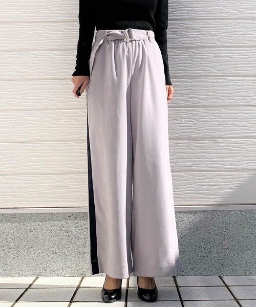 Q(キュー)の「ツイルピーチサイドラインワイドパンツ(その他パンツ・レディース・チャコールグレー/アッシュグレー・MEDIUM)」の3枚目の写真