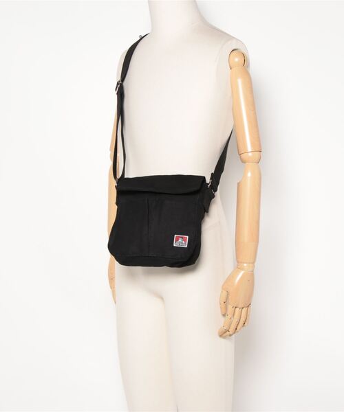BEN DAVIS（ベンデイビス）の「【BEN DAVIS/ベンデイビス】キャンパス ミニショルダーバッグ（ショルダーバッグ・メンズ・ブラック/ホワイト・FREE）」の14枚目の写真