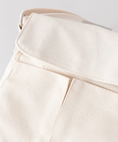 BEN DAVIS（ベンデイビス）の「【BEN DAVIS/ベンデイビス】キャンパス ミニショルダーバッグ（ショルダーバッグ・メンズ・ブラック/ホワイト・FREE）」の6枚目の写真