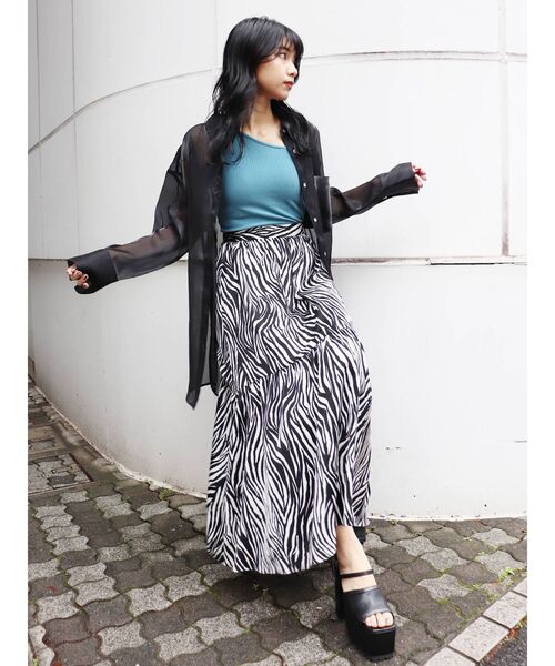 MURUA（ムルーア）の「ダブルストラップキャミソール（キャミソール・レディース・グレー/ブラック/ブルー・FREE）」の13枚目の写真